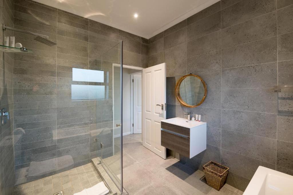 The Shark Bay Villas Langebaan Exterior foto